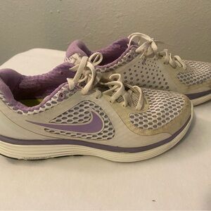 Nike  Lunarswift Breathable White Purple  Running  athletic Shoes Size 9 Women's